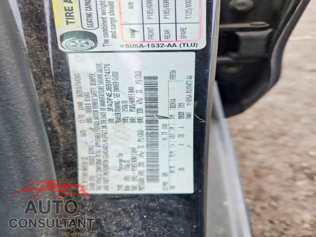 FORD FIESTA 2011 - 3FADP4EJ8BM174376