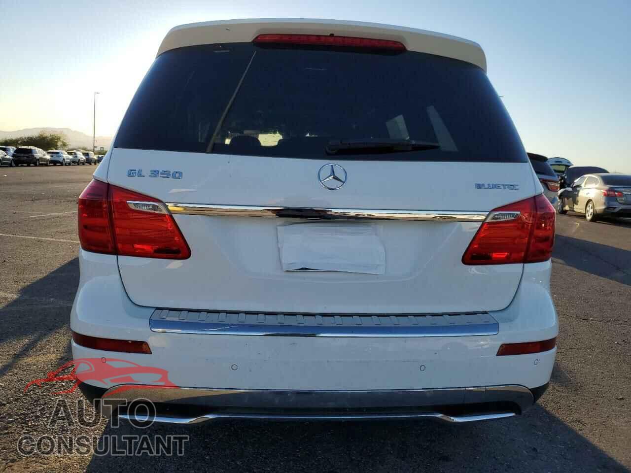 MERCEDES-BENZ GL-CLASS 2015 - 4JGDF2EE9FA514153