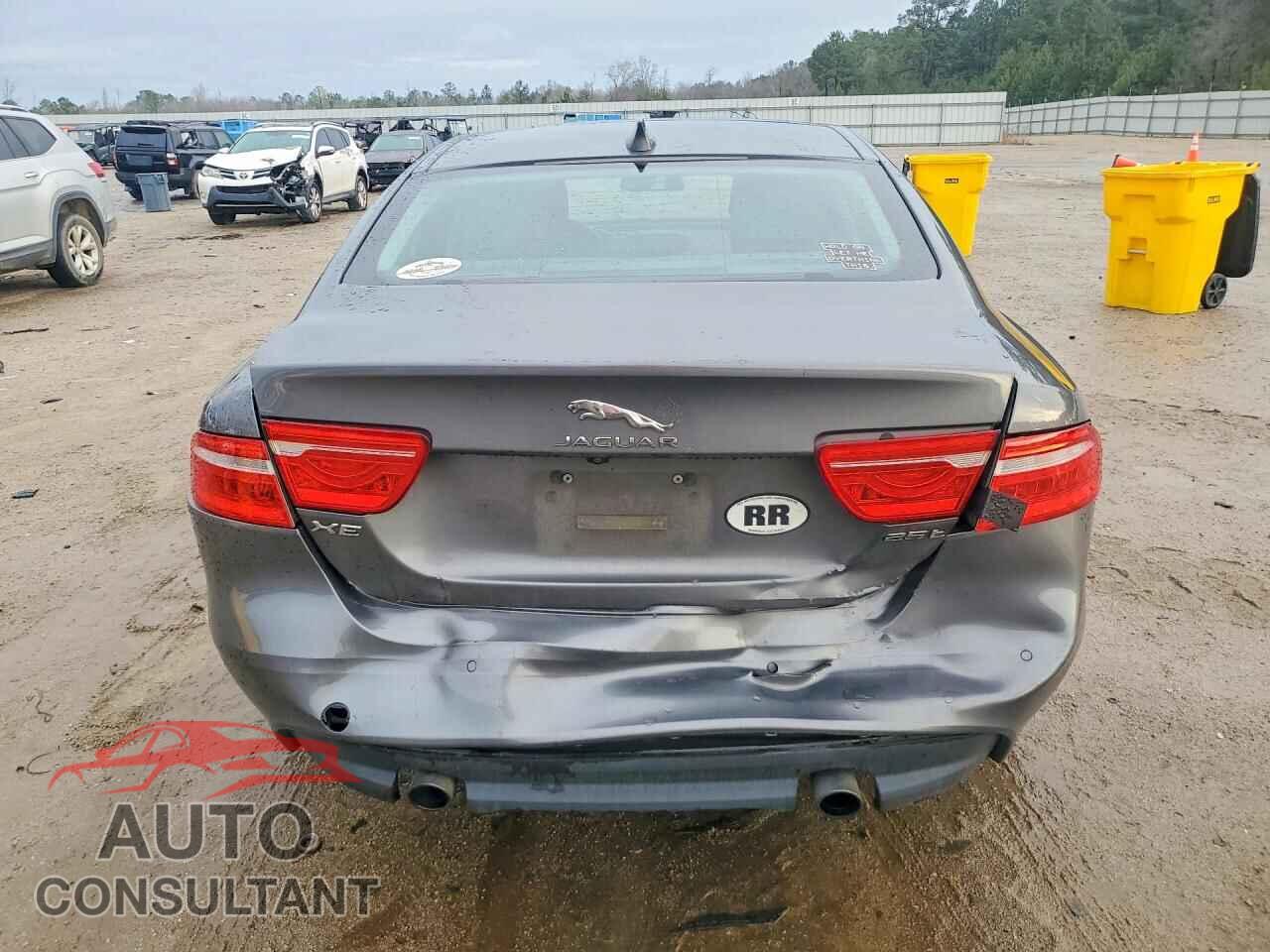 JAGUAR XE 2017 - SAJAD4BG2HA961099