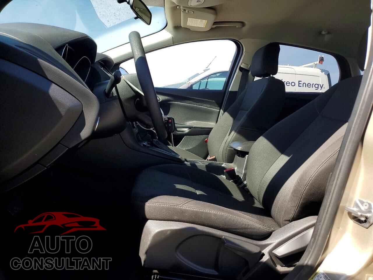 FORD FOCUS 2017 - 1FADP3K23HL338764