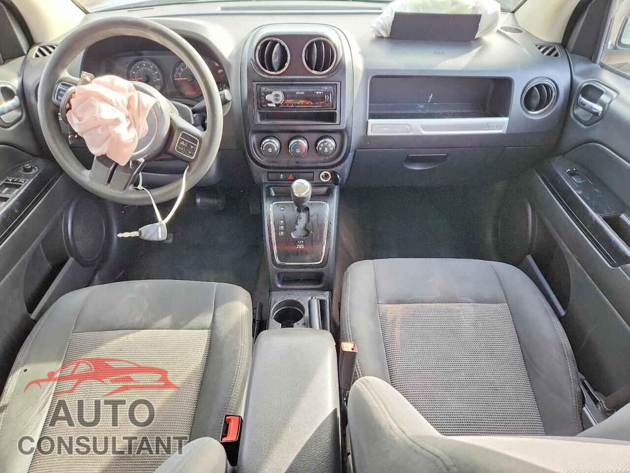 JEEP COMPASS 2016 - 1C4NJDBB1GD520056
