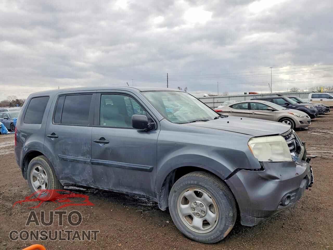 HONDA PILOT 2013 - 5FNYF4H28DB020860