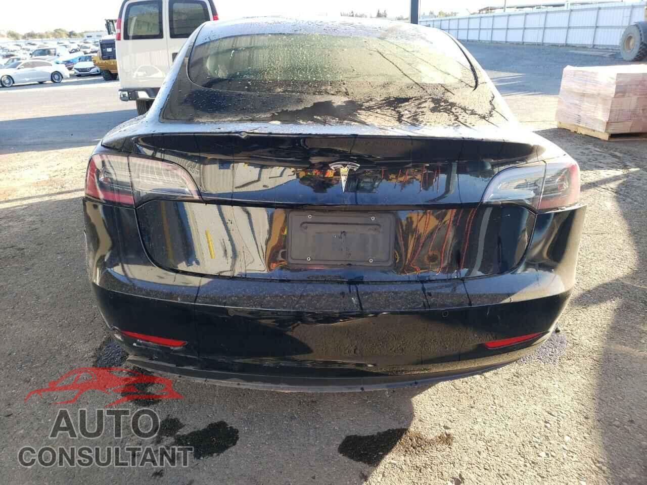 TESLA MODEL 3 2022 - 5YJ3E1EA6NF290470