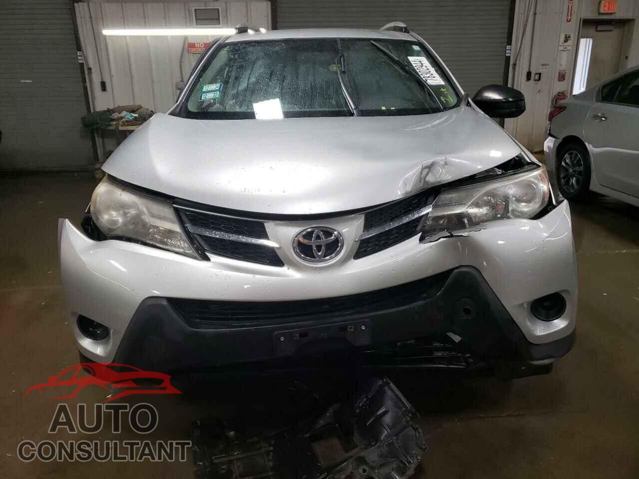 TOYOTA RAV4 2013 - 2T3BFREV8DW118265