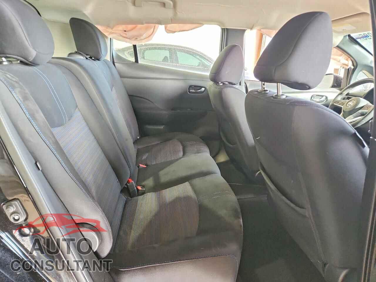 NISSAN LEAF 2018 - 1N4AZ1CP5JC308358
