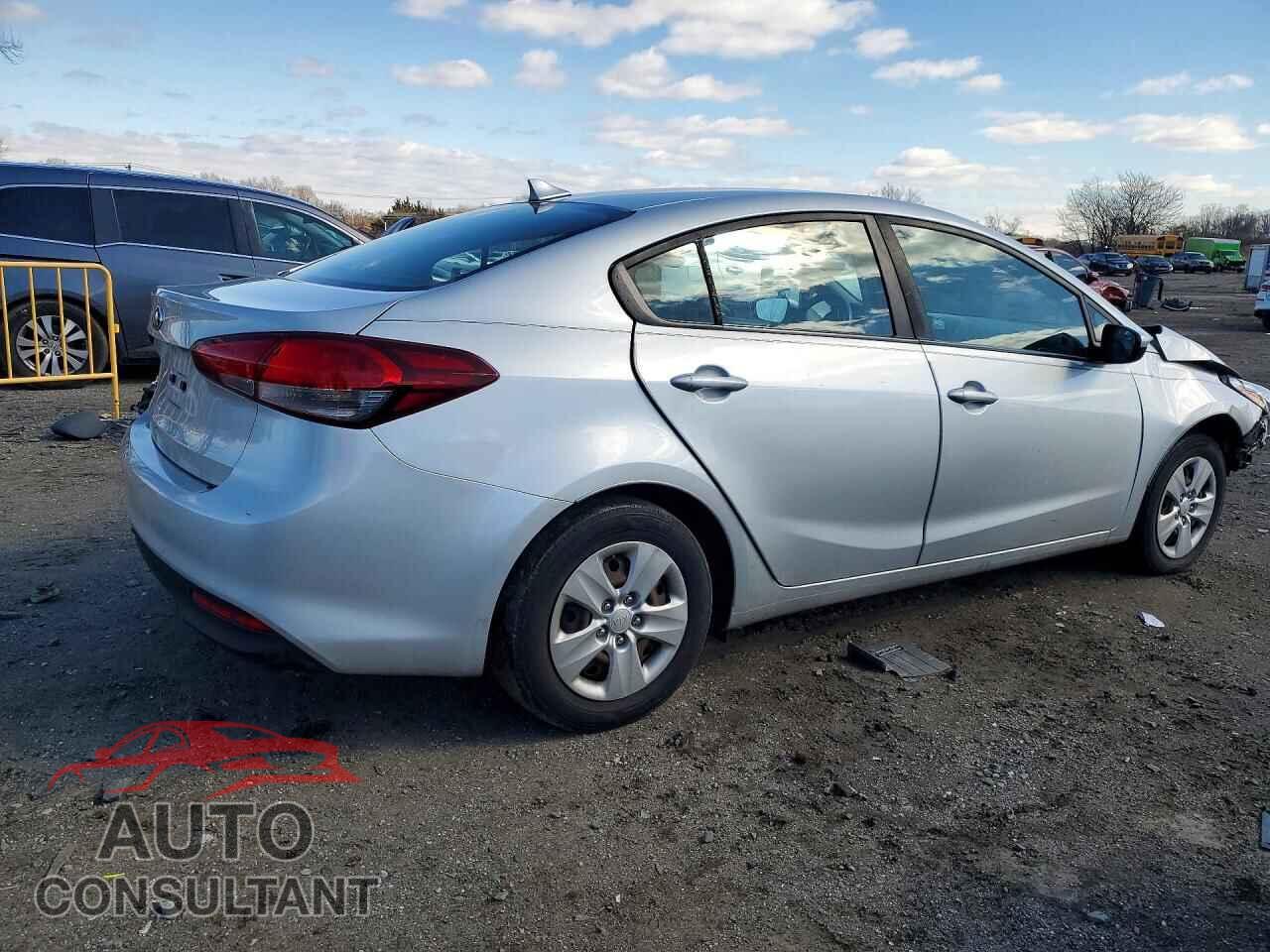 KIA FORTE 2017 - 3KPFL4A7XHE140662