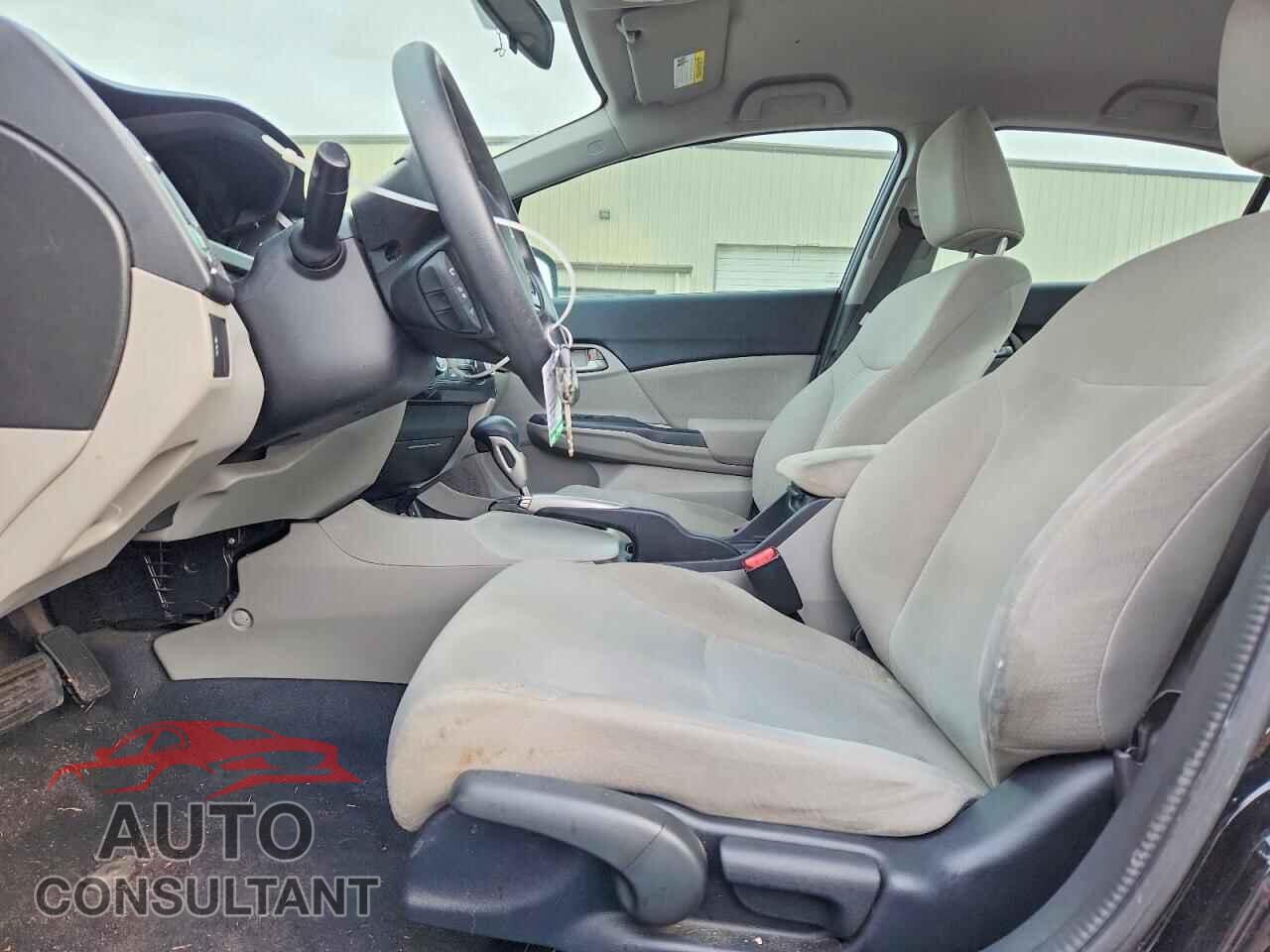 HONDA CIVIC 2013 - 2HGFB2F58DH501367