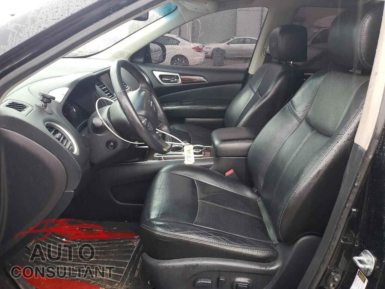 NISSAN PATHFINDER 2013 - 5N1AR2MM2DC666599