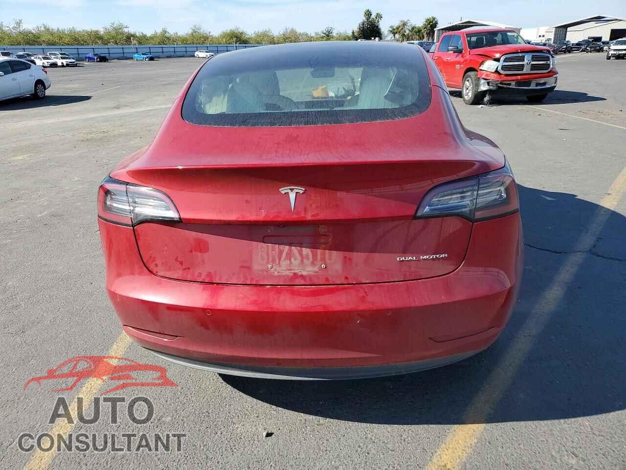 TESLA MODEL 3 2018 - 5YJ3E1EB4JF085832