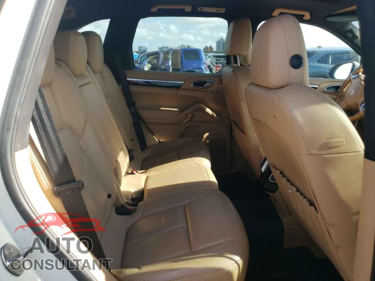 PORSCHE CAYENNE 2011 - WP1AA2A2XBLA04649