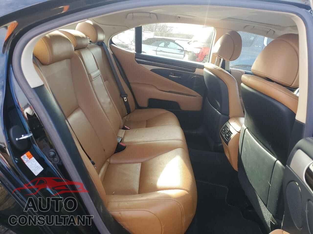 LEXUS LS500 2016 - JTHCL5EF8G5027148