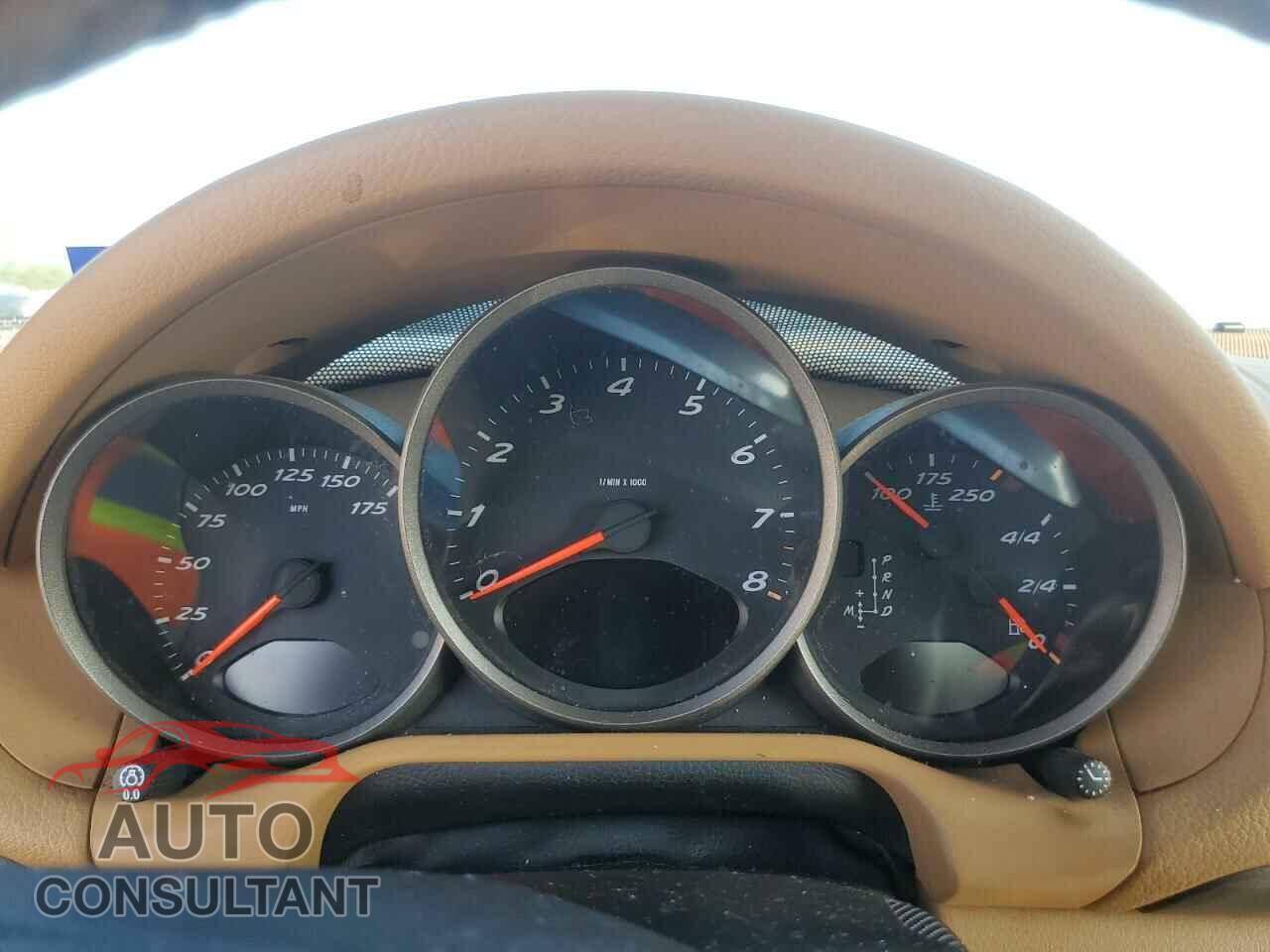 PORSCHE BOXSTER 2011 - WP0CA2A80BU710179