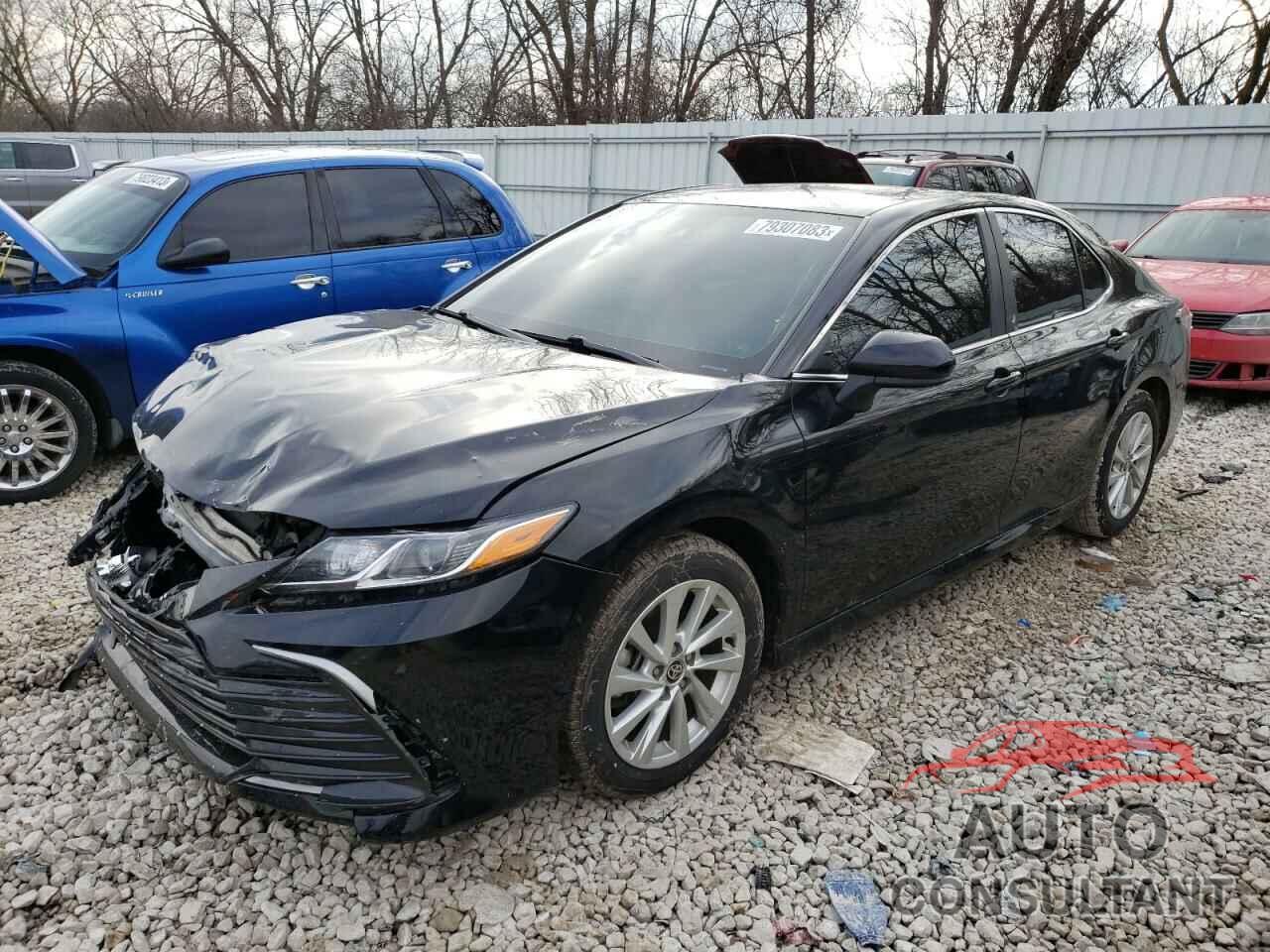 TOYOTA CAMRY 2021 - 4T1C11AK7MU553030