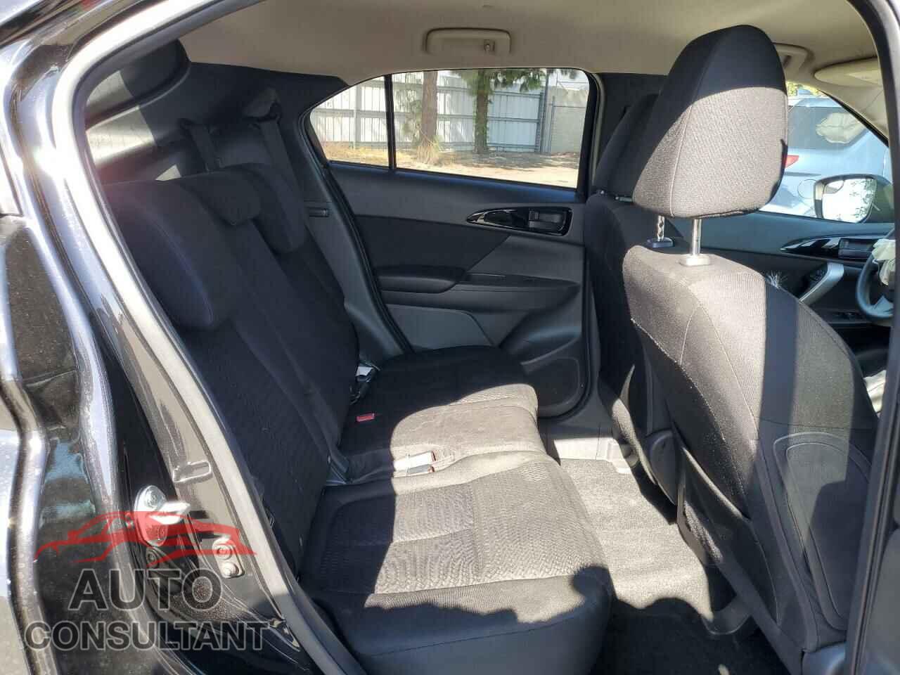 MITSUBISHI ECLIPSE 2018 - JA4AT4AA5JZ064133