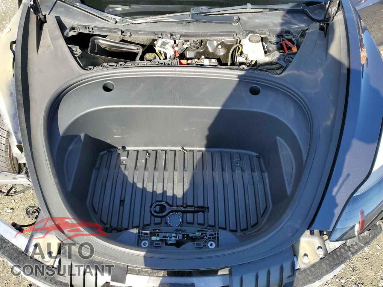 TESLA MODEL 3 2023 - 5YJ3E1EA3PF432521