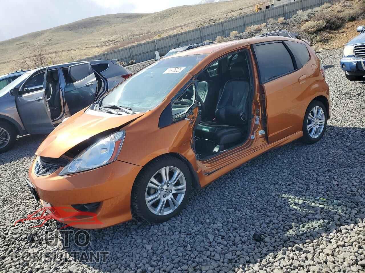HONDA FIT 2009 - JHMGE88659S044180
