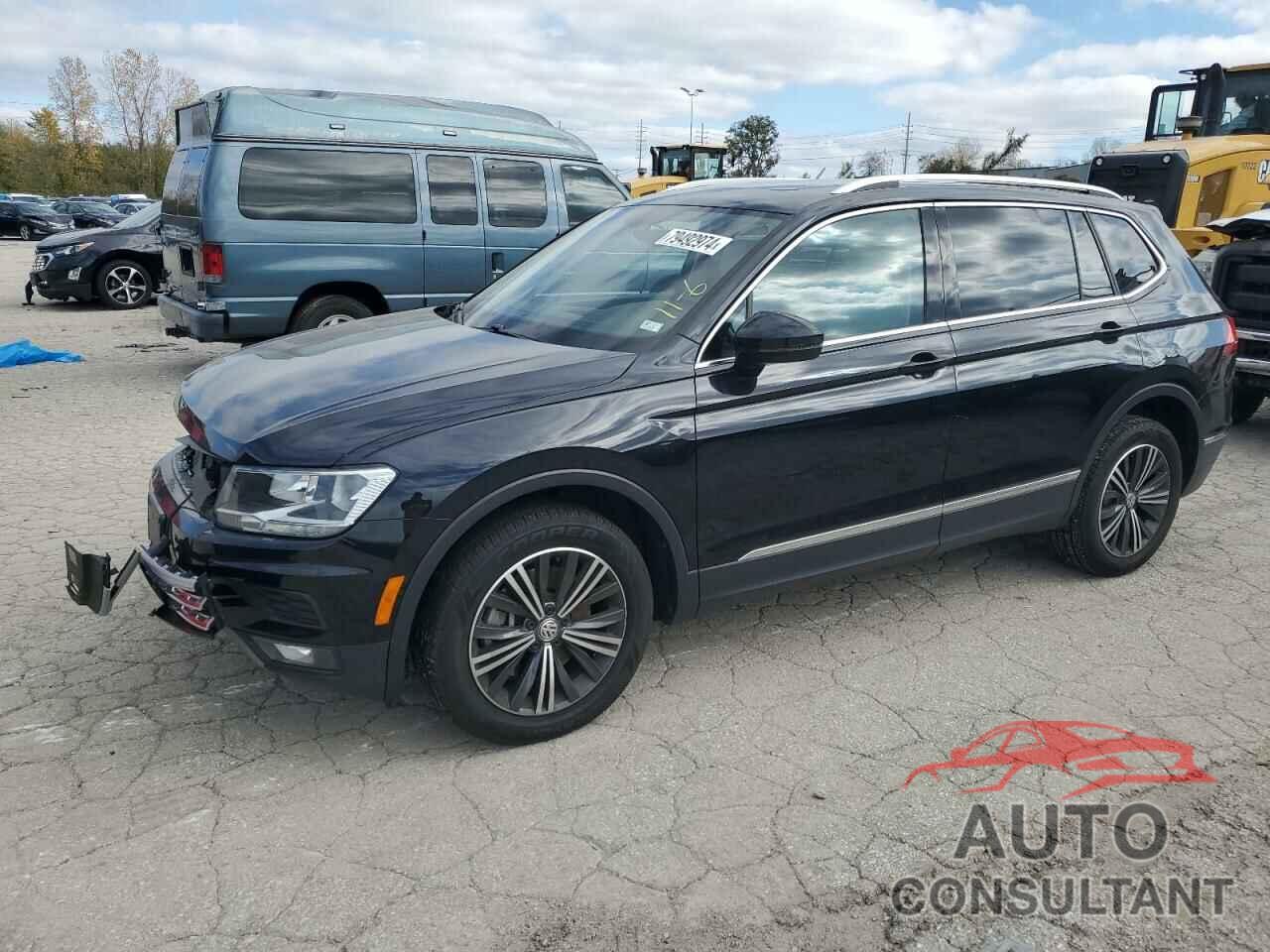 VOLKSWAGEN TIGUAN 2018 - 3VV3B7AX3JM217828