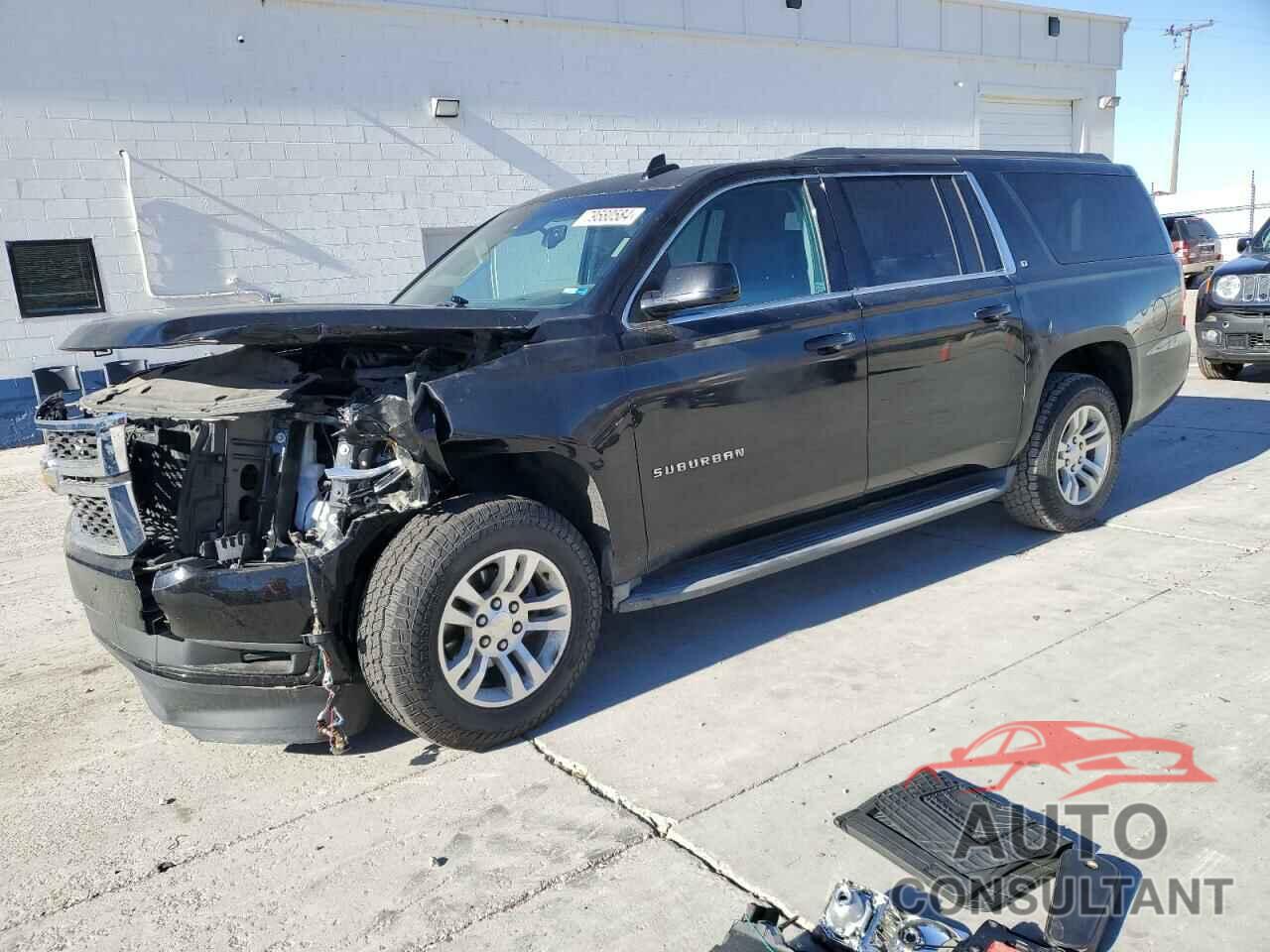 CHEVROLET SUBURBAN 2015 - 1GNSCJKCXFR522420