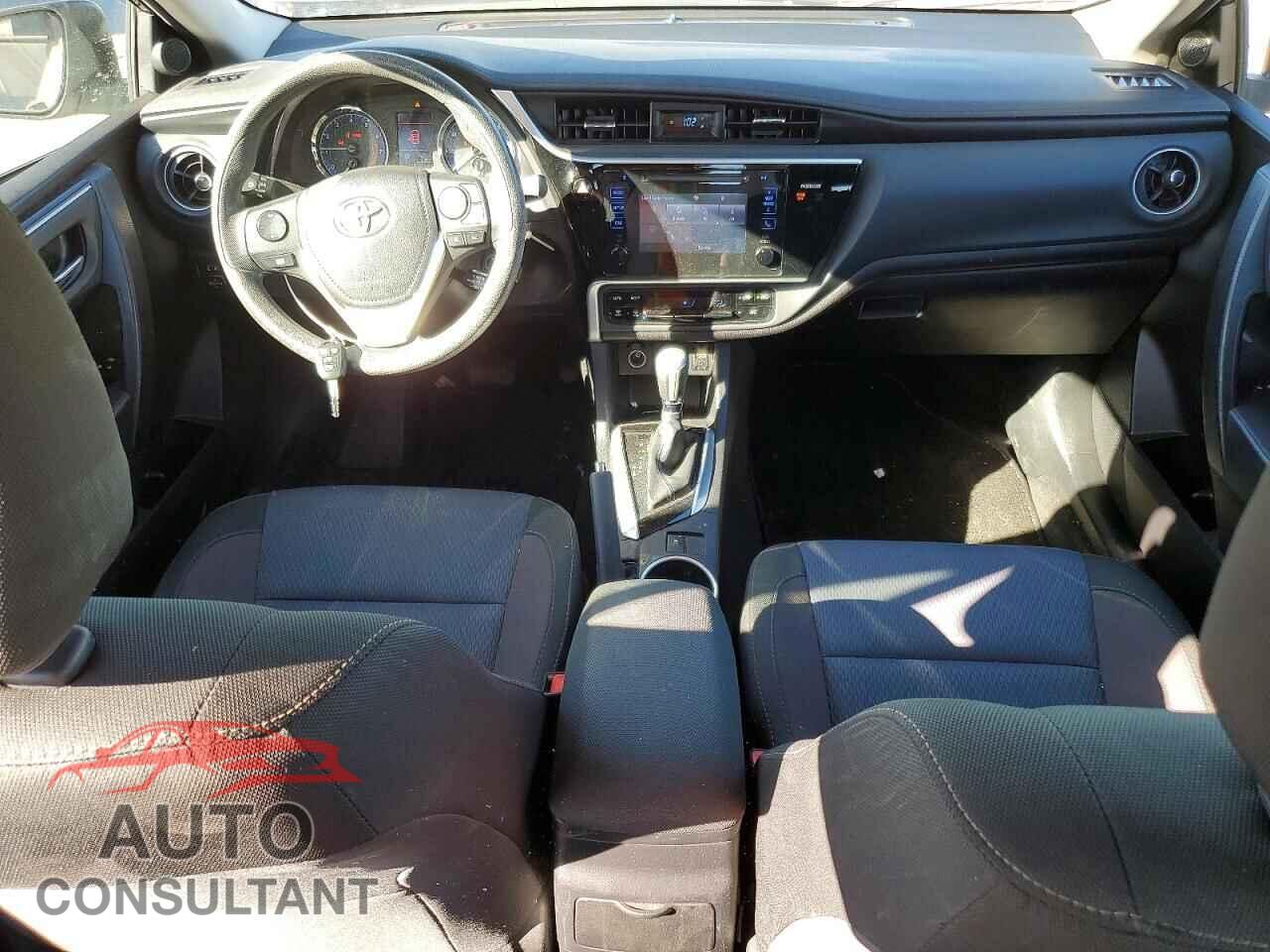 TOYOTA COROLLA 2017 - 2T1BURHE0HC839892