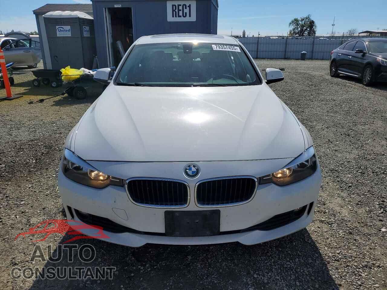 BMW 328 2014 - WBA3D3C57EK156555