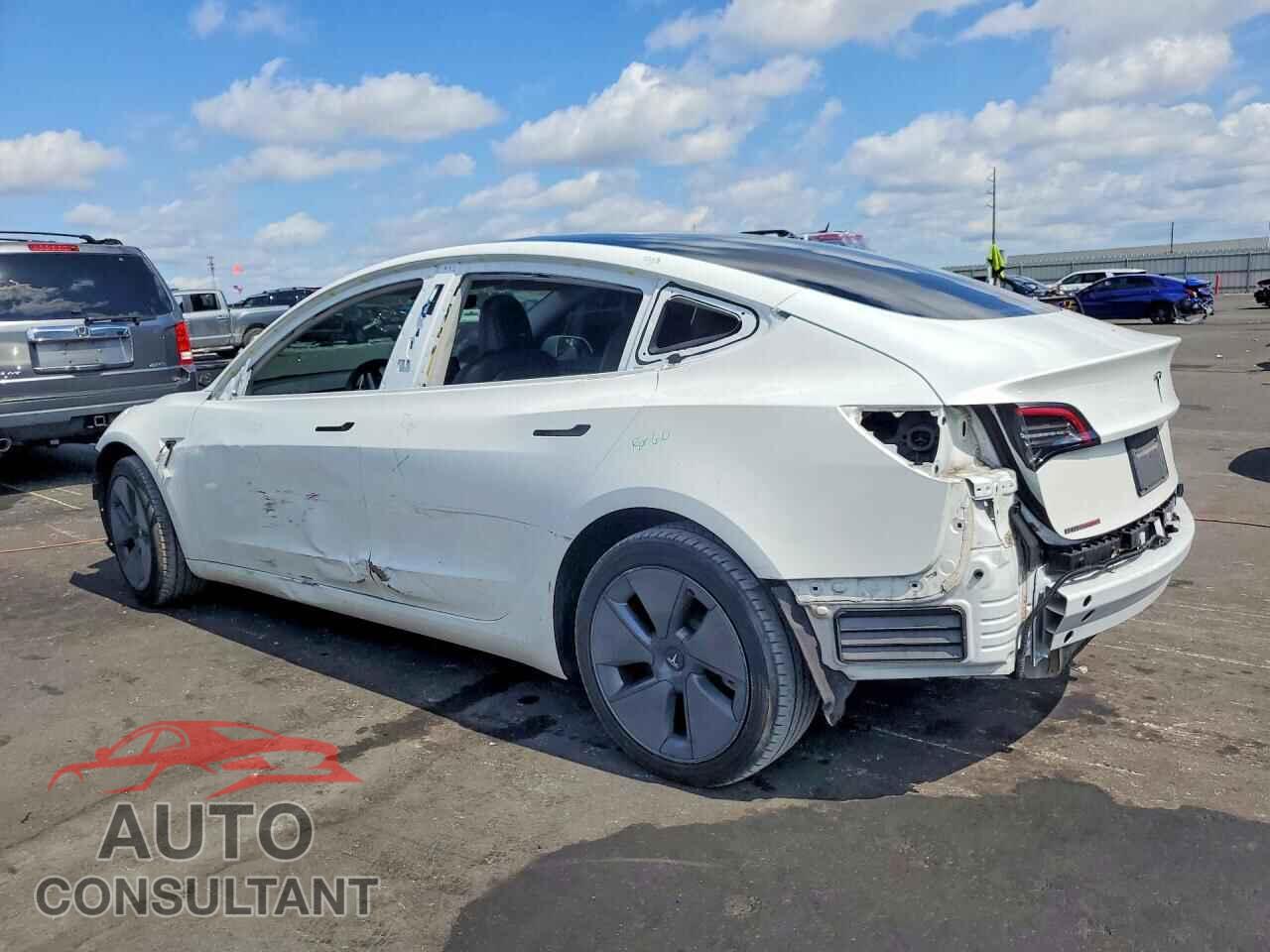 TESLA MODEL 3 2023 - 5YJ3E1EA5PF458215