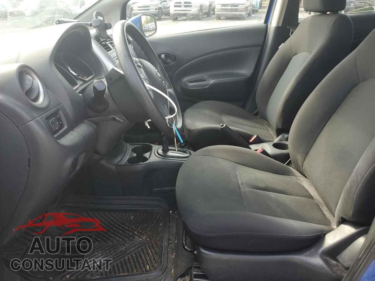 NISSAN VERSA 2015 - 3N1CE2CP2FL384414