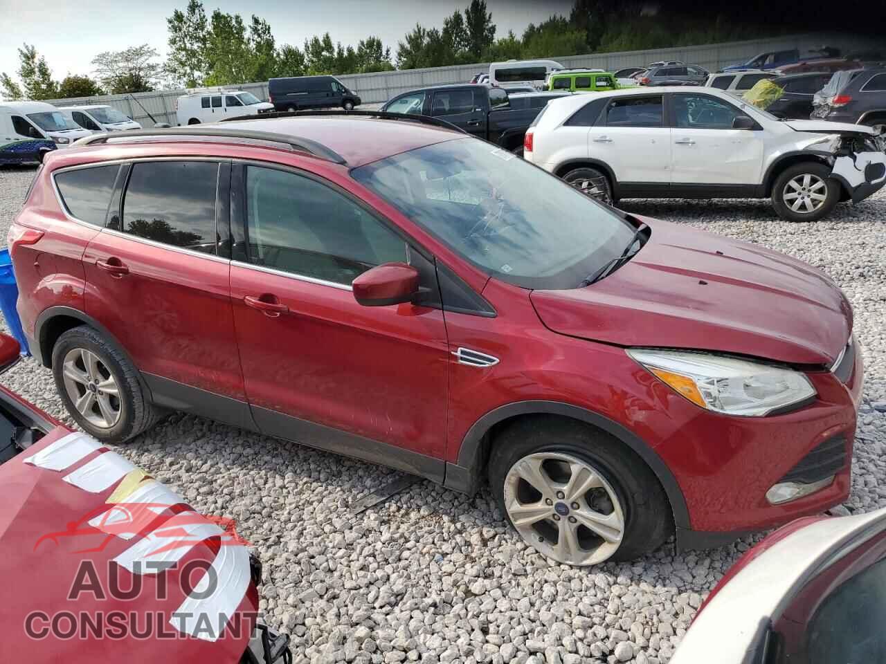 FORD ESCAPE 2016 - 1FMCU0G9XGUA42809