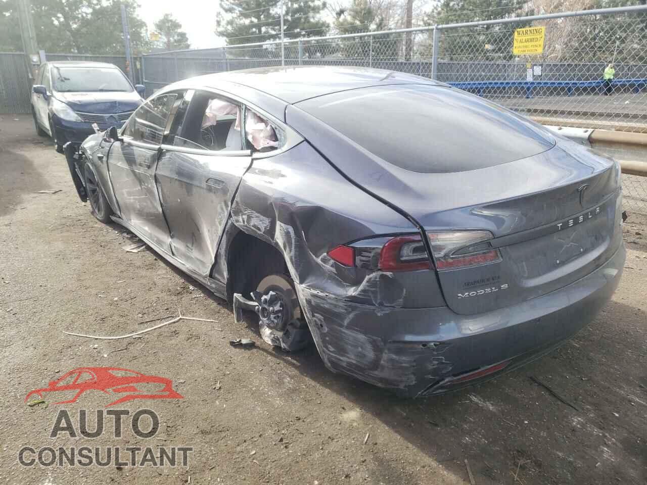 TESLA MODEL S 2019 - 5YJSA1E21KF306103