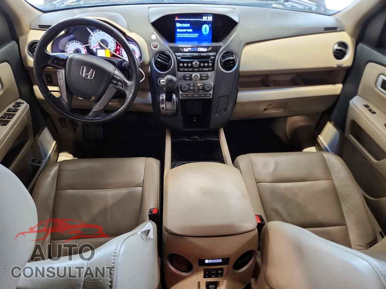 HONDA PILOT 2015 - 5FNYF4H59FB059583