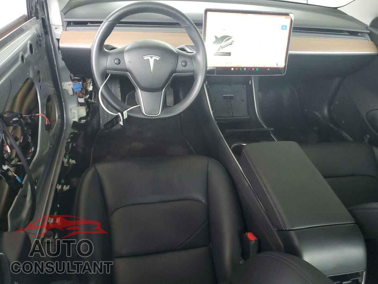 TESLA MODEL 3 2018 - 5YJ3E1EA7JF106664