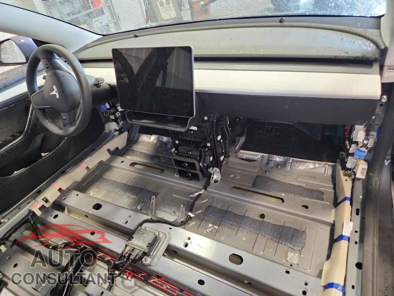 TESLA MODEL 3 2023 - 5YJ3E1EAXPF668986
