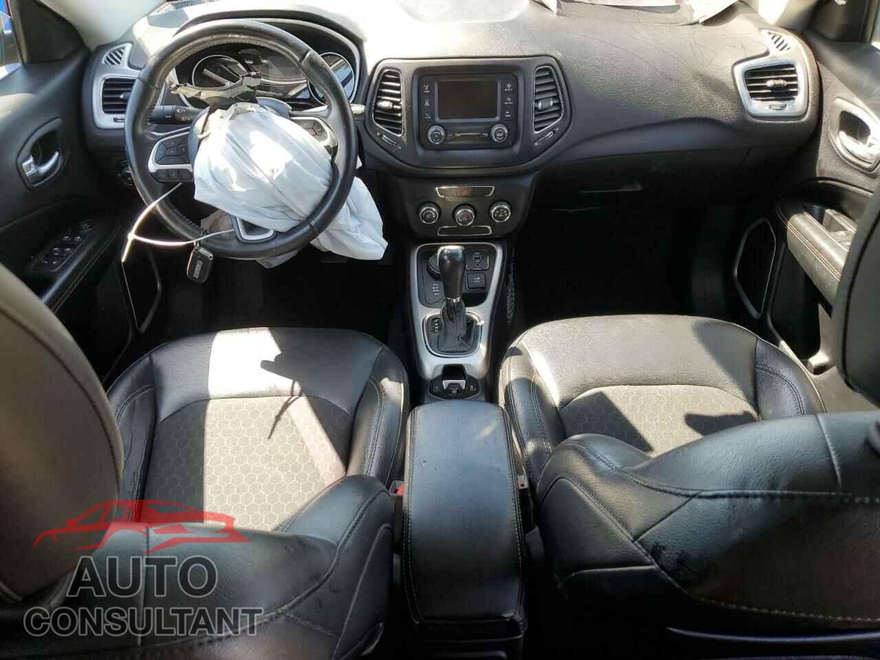 JEEP COMPASS 2018 - 3C4NJDBB9JT400426