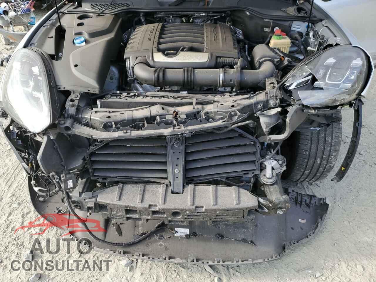 PORSCHE CAYENNE 2016 - WP1AA2A23GKA15845