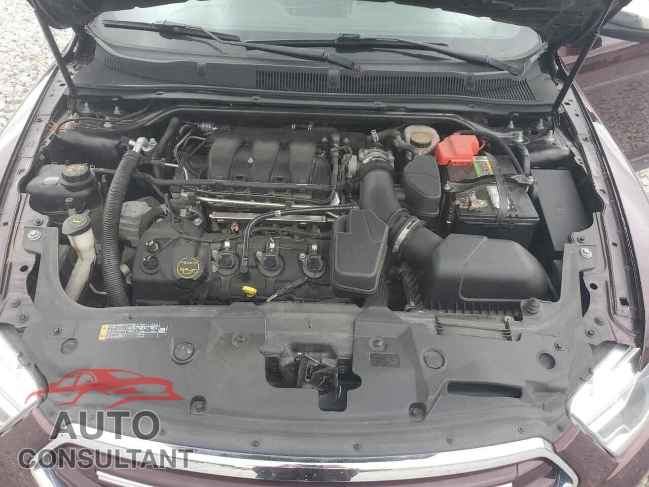 FORD TAURUS 2019 - 1FAHP2F8XKG118564