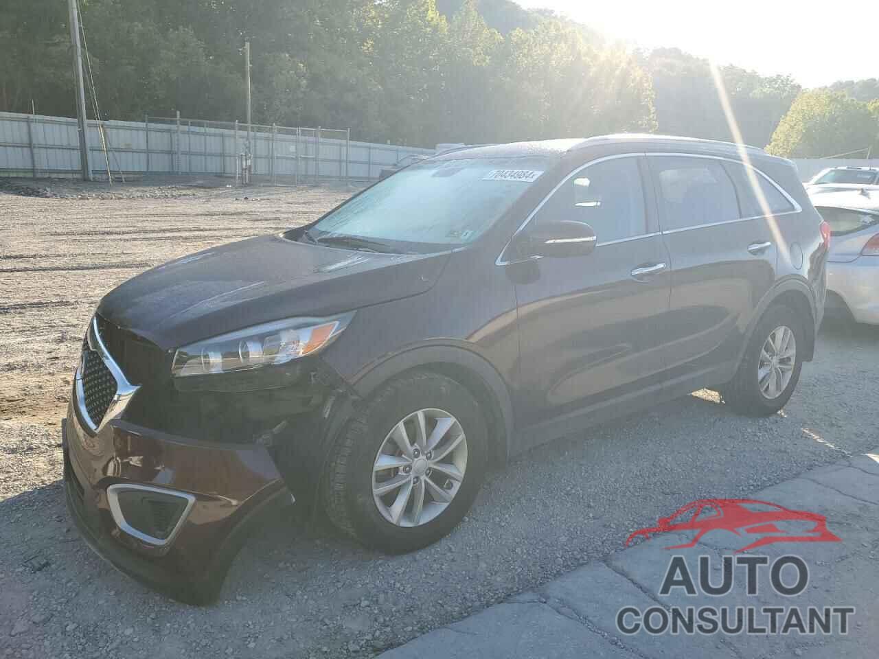 KIA SORENTO 2018 - 5XYPG4A32JG354804