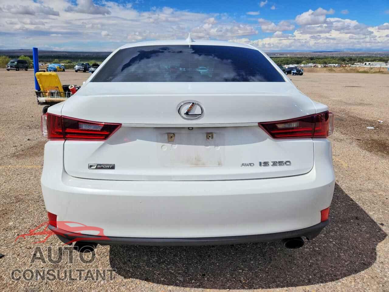LEXUS IS 2015 - JTHCF1D24F5020971