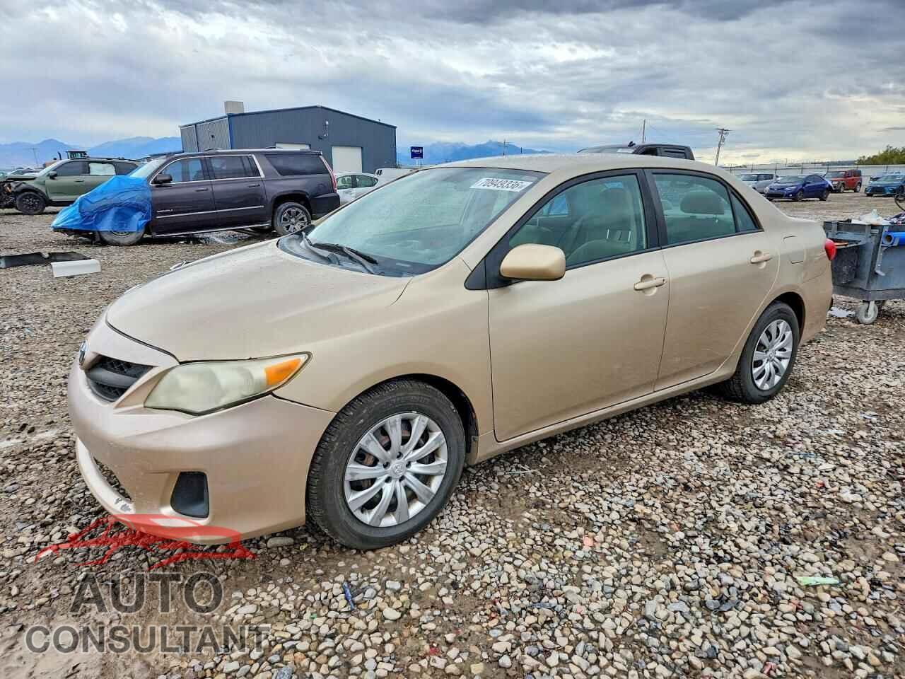 TOYOTA COROLLA 2012 - 2T1BU4EE0CC818105