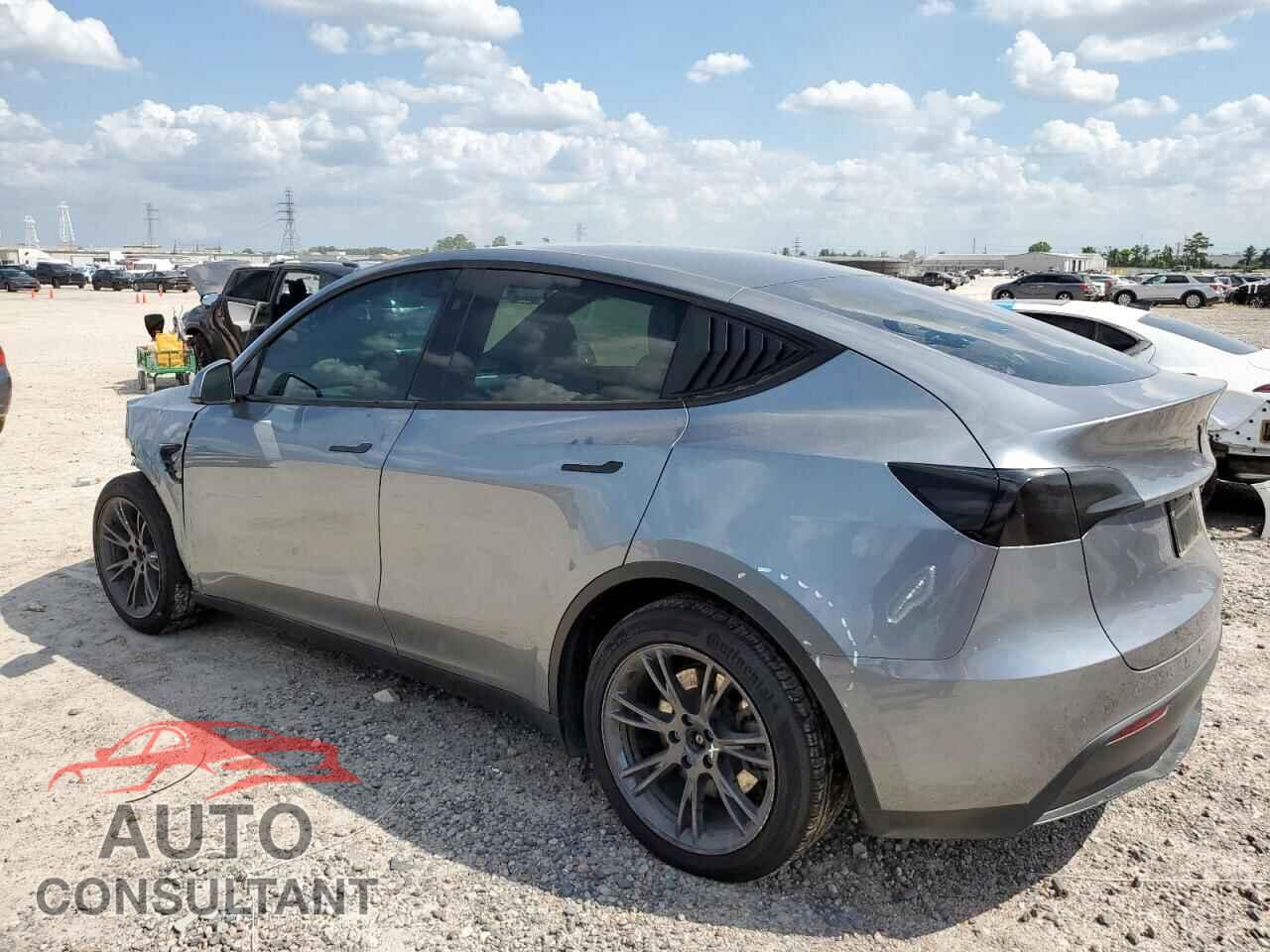 TESLA MODEL Y 2025 - 7SAYGDED9SA342519