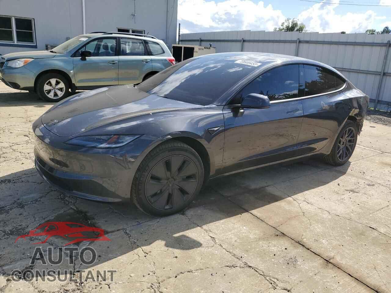 TESLA MODEL 3 2025 - 5YJ3E1EA0SF040055
