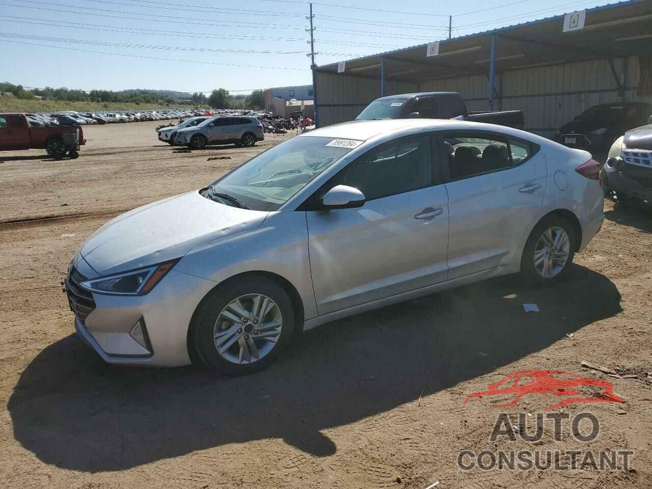 HYUNDAI ELANTRA 2019 - KMHD84LF7KU737124