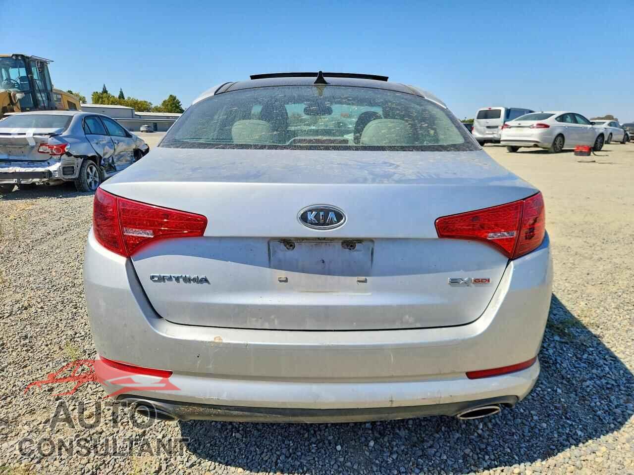 KIA OPTIMA 2012 - 5XXGN4A70CG007164