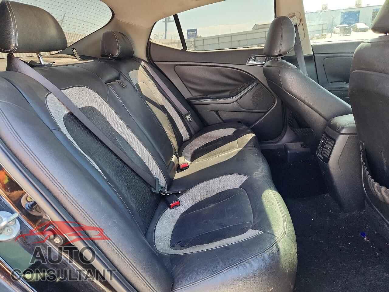 KIA OPTIMA 2011 - KNAGR4A61B5135943