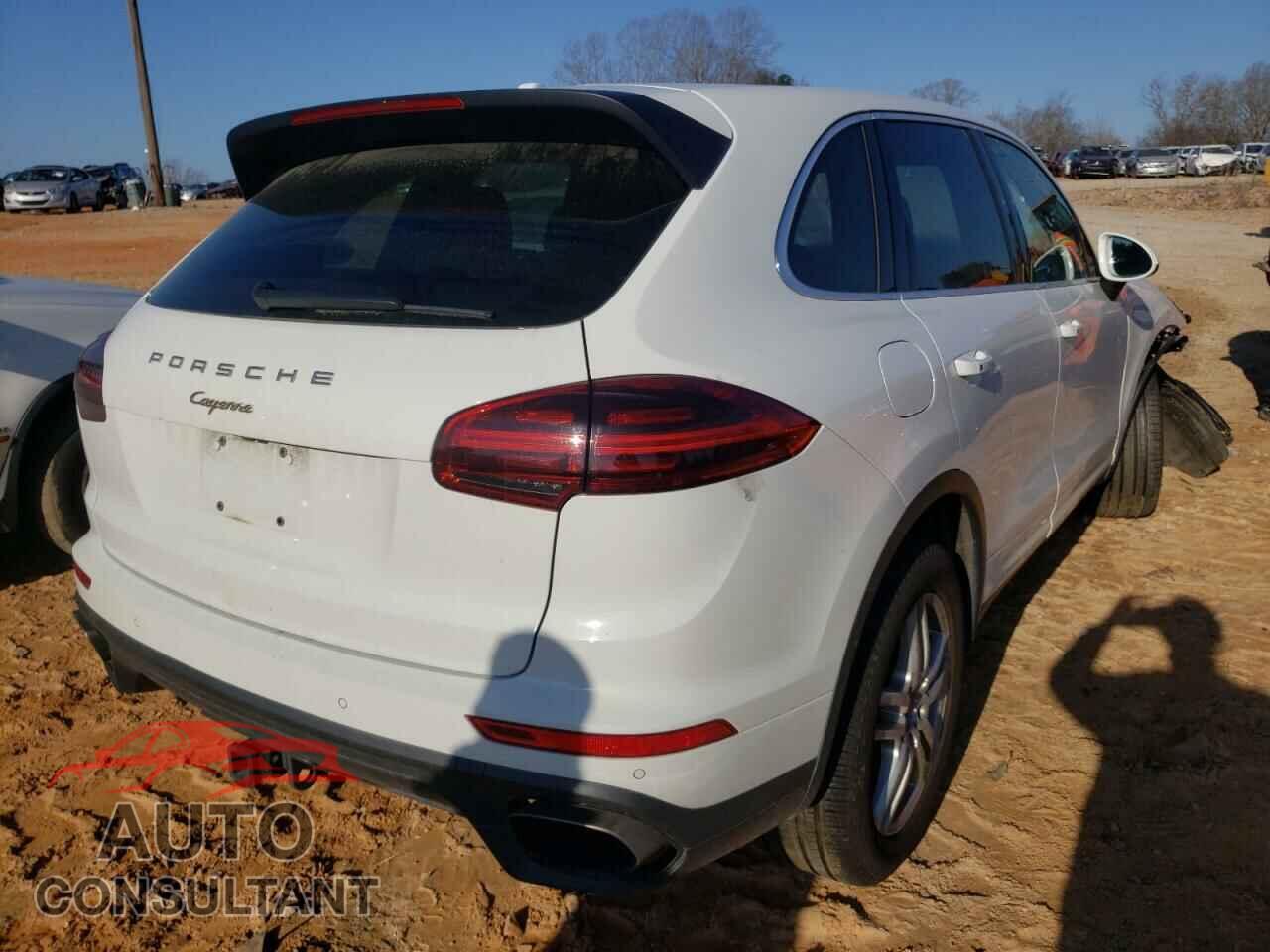 PORSCHE CAYENNE 2016 - WP1AA2A21GKA09753