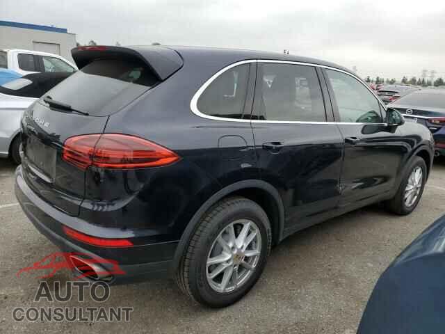 PORSCHE CAYENNE 2016 - WP1AA2A22GKA10586