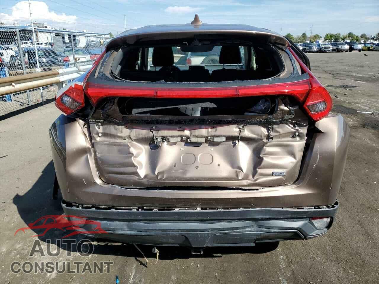 MITSUBISHI ECLIPSE 2018 - JA4AT4AA8JZ064627