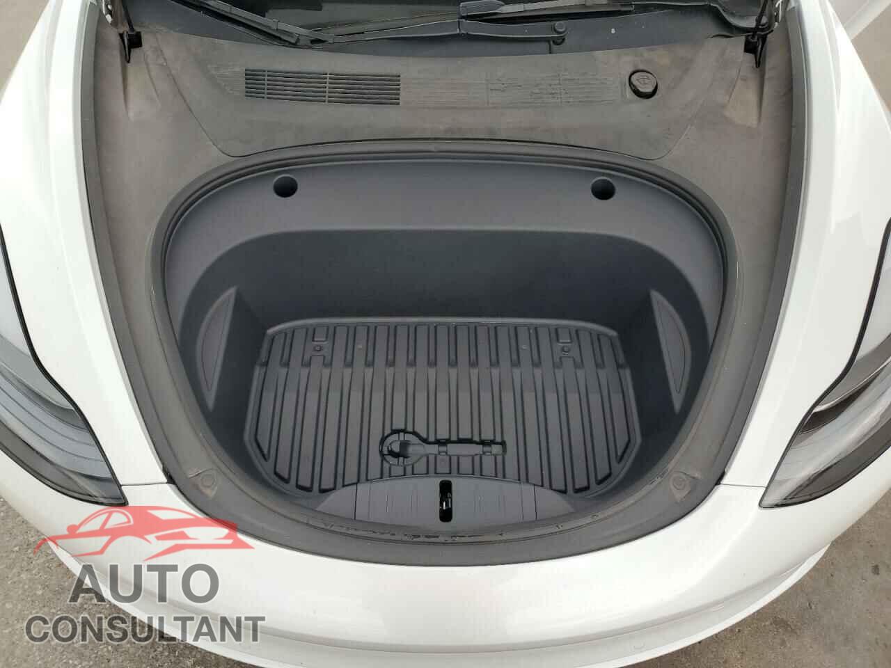 TESLA MODEL 3 2022 - 5YJ3E1EA0NF321549