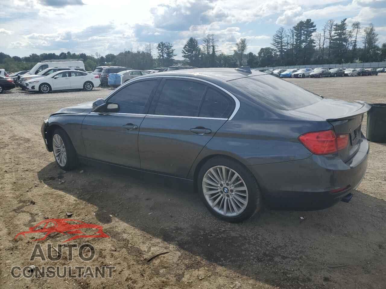 BMW 3 SERIES 2013 - WBA3B3C54DF536773