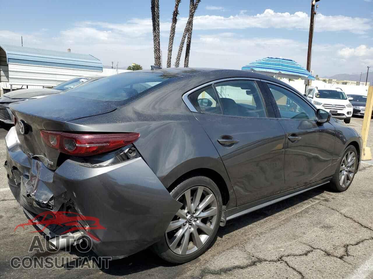 MAZDA 3 2021 - JM1BPADL0M1315248