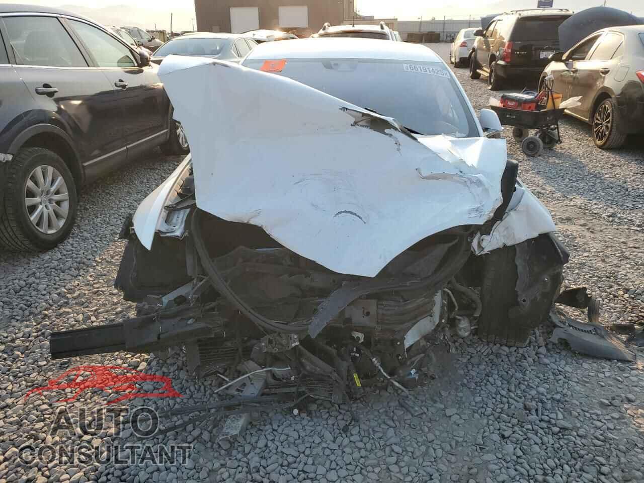 TESLA MODEL S 2016 - 5YJSA1E26GF159364