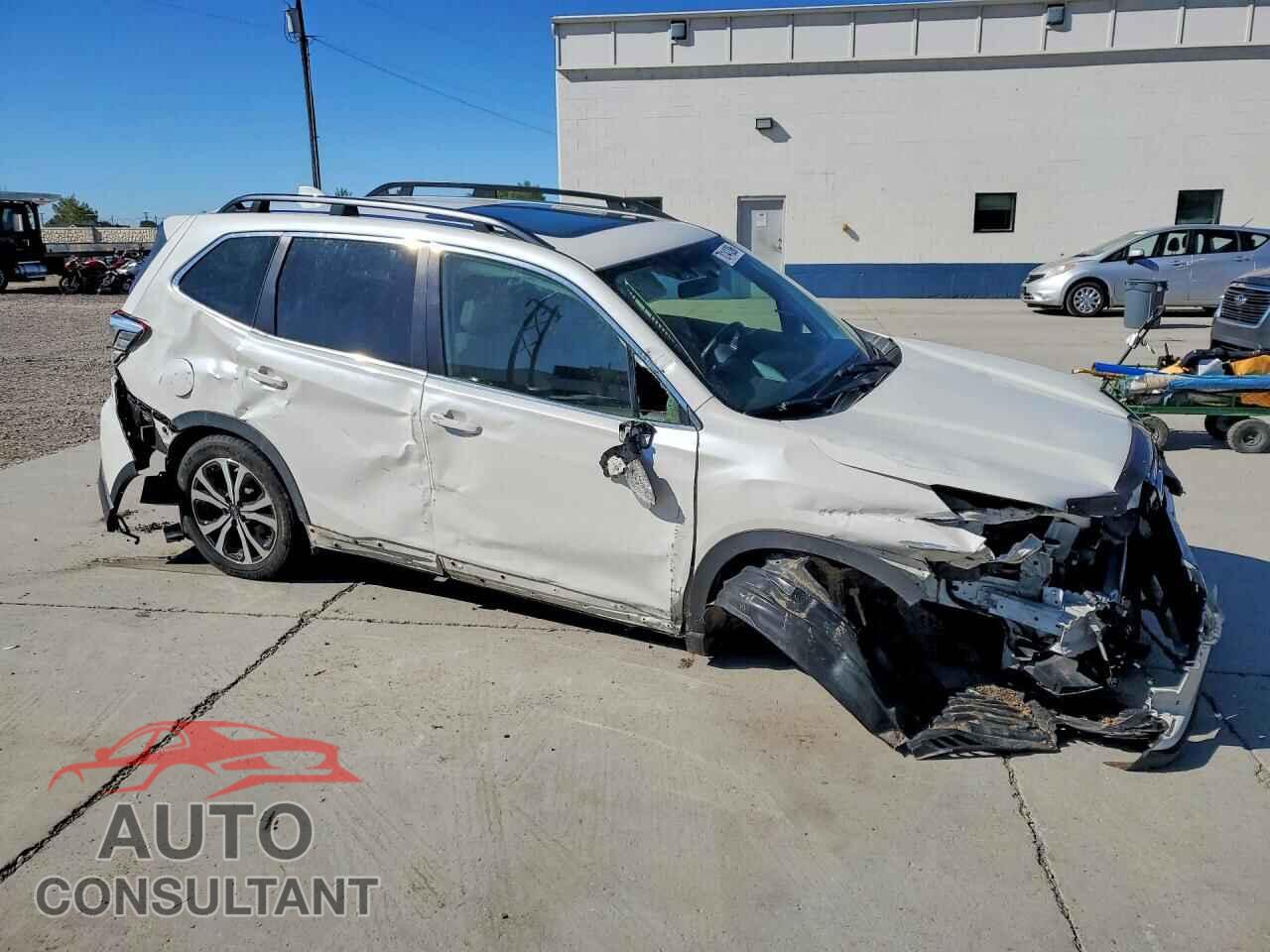 SUBARU FORESTER 2023 - JF2SKAPC3PH403363
